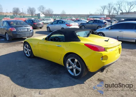 2007 Pontiac Solstice Gxp z USA, uszkodzony, nr VIN 1G2MG35X67Y120695